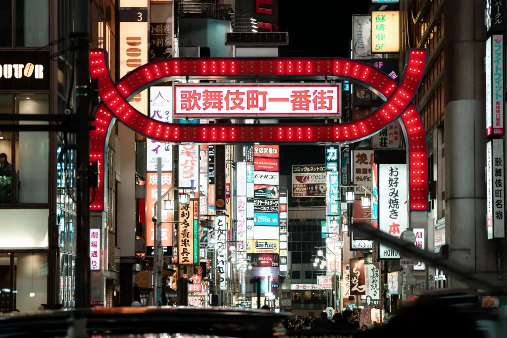 轻舟科技贸易：高性价比智能硬件与正品电子产品供应方案