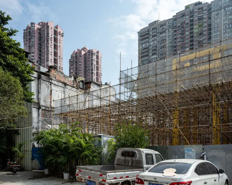 2024年上海企业办公设备选购指南：智能硬件与正品保障要点解析