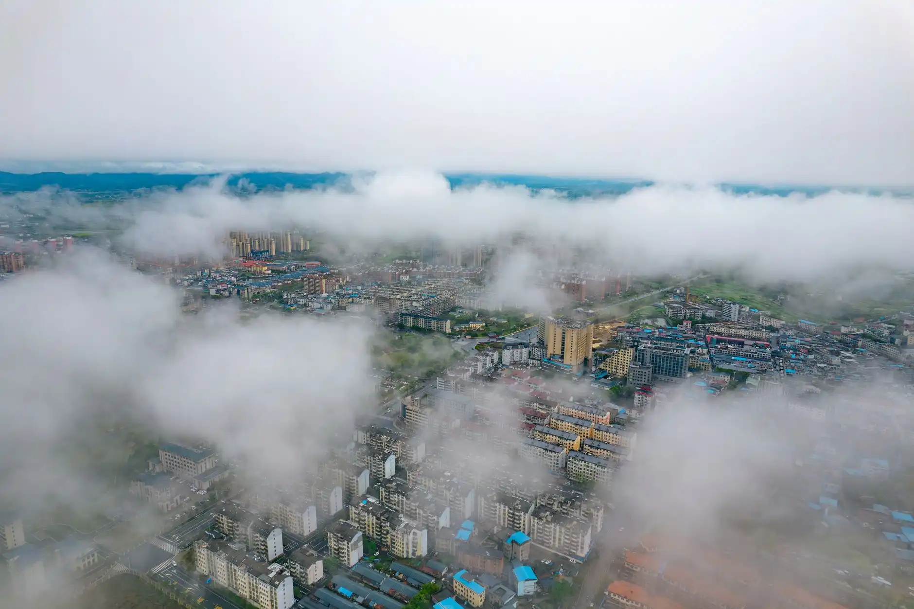 2025年上海企业办公设备智能化升级趋势与技术选型分析